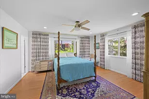 6439 Lakeview Dr, Falls Church, VA 22041 - Photo 27