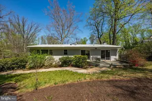 6439 Lakeview Dr, Falls Church, VA 22041 - Photo 45