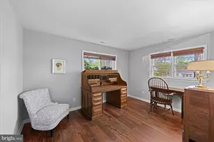 6439 Lakeview Dr, Falls Church, VA 22041 - Photo 39