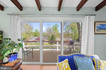 6439 Lakeview Drive, Falls Church, VA 22041 - Photo 9