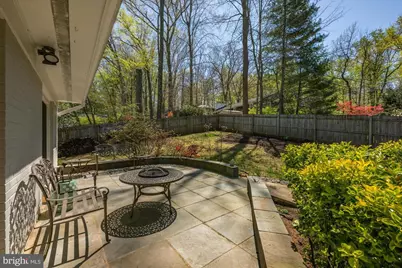 6439 Lakeview Drive, Falls Church, VA 22041 - Photo 25