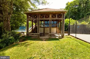 9129 Leghorn Pl, Fairfax, VA 22031 - Photo 55