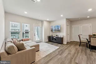 12875 Mosaic Pk Wy, Herndon, VA 20171 - Photo 5