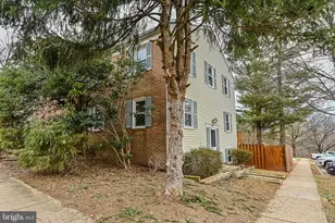 5572 Kendrick Ln, Burke, VA 22015 - Photo 3