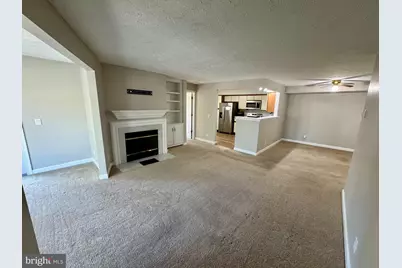 3804 Ridge Knoll Court #303A, Fairfax, VA 22033 - Photo 3