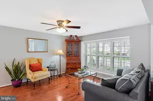 8933 Triple Ridge Rd, Fairfax Station, VA 22039 - Photo 9