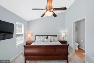 8933 Triple Ridge Rd, Fairfax Station, VA 22039 - Photo 17