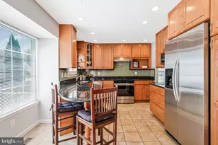 8933 Triple Ridge Rd, Fairfax Station, VA 22039 - Photo 11