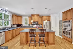 2961 Wilson Ave, Oakton, VA 22124 - Photo 19