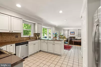 11582 Southington Lane, Herndon, VA 20170 - Photo 25