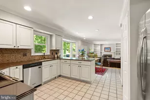 11582 Southington Ln, Herndon, VA 20170 - Photo 25