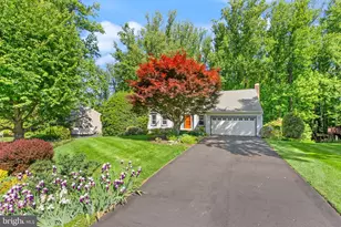 11582 Southington Ln, Herndon, VA 20170 - Photo 9