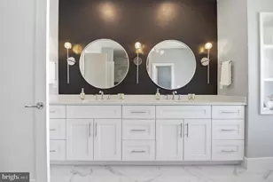 105 Yeonas Dr SW, Vienna, VA 22180 - Photo 45