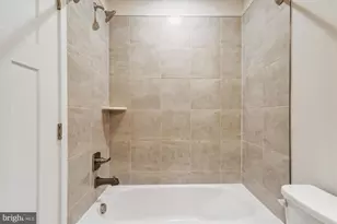 4328 Ellipse Ter, Chantilly, VA 20151 - Photo 25