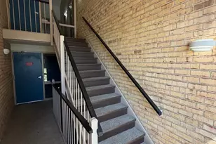 10218 Bushman Dr, Oakton, VA 22124 - Photo 3