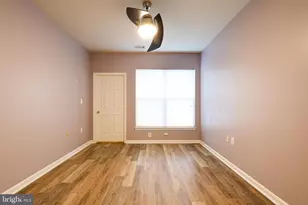 5123 Travis Edward Way, Centreville, VA 20120 - Photo 11