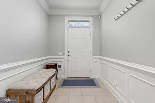9618 Stockwell Ln, Fairfax, VA 22031 - Photo 3