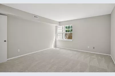 13721 Flowing Brook Court, Chantilly, VA 20151 - Photo 29