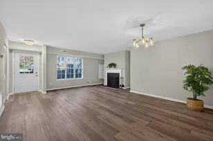 13721 Flowing Brook Ct, Chantilly, VA 20151 - Photo 15