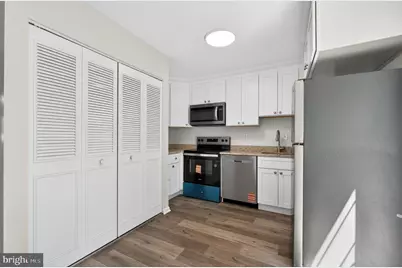 13721 Flowing Brook Court, Chantilly, VA 20151 - Photo 21