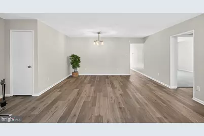 13721 Flowing Brook Court, Chantilly, VA 20151 - Photo 11