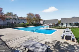 13721 Flowing Brook Ct, Chantilly, VA 20151 - Photo 7