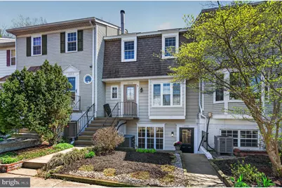 13721 Flowing Brook Court, Chantilly, VA 20151 - Photo 7