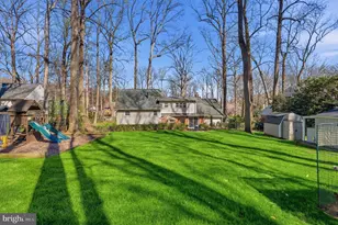 4908 Kingston Dr, Annandale, VA 22003 - Photo 35