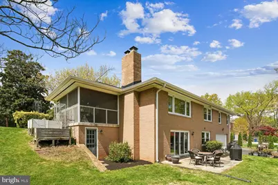 7407 Gatewood Court, Alexandria, VA 22307 - Photo 3