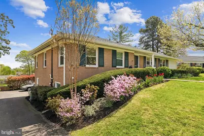 7407 Gatewood Court, Alexandria, VA 22307 - Photo 5