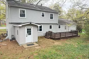 5400 Ellzey Dr, Fairfax, VA 22032 - Photo 47