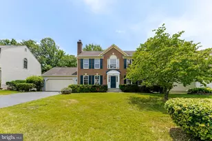 9617 Woodedge Dr, Burke, VA 22015 - Photo 7