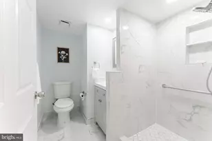 9617 Woodedge Dr, Burke, VA 22015 - Photo 29