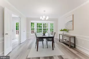 9617 Woodedge Dr, Burke, VA 22015 - Photo 11