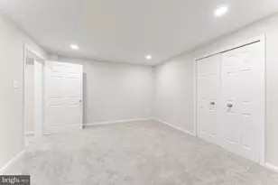 9617 Woodedge Dr, Burke, VA 22015 - Photo 53