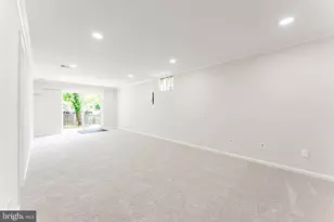 9617 Woodedge Dr, Burke, VA 22015 - Photo 47