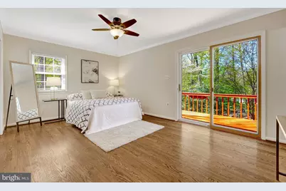 12186 Hickory Knoll Place, Fairfax, VA 22033 - Photo 13