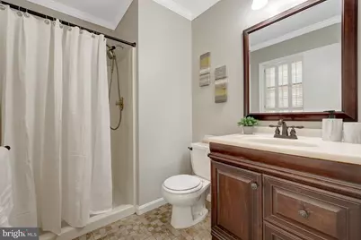 12186 Hickory Knoll Place, Fairfax, VA 22033 - Photo 15