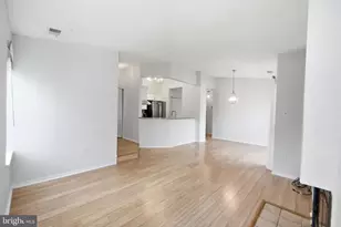 1968 Villaridge Dr, Reston, VA 20191 - Photo 9