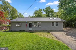 5523 Halwis St, Alexandria, VA 22303 - Photo 3