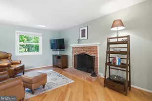 5873 Kara Pl, Burke, VA 22015 - Photo 27