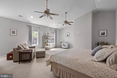 8220 Robey Avenue, Annandale, VA 22003 - Photo 21