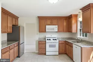 7783 Tangier Dr, Springfield, VA 22153 - Photo 13