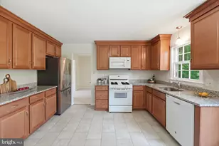 7783 Tangier Dr, Springfield, VA 22153 - Photo 7