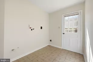 7783 Tangier Dr, Springfield, VA 22153 - Photo 25