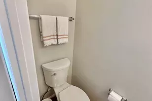 3006 Heritage Springs Ct, Alexandria, VA 22306 - Photo 3