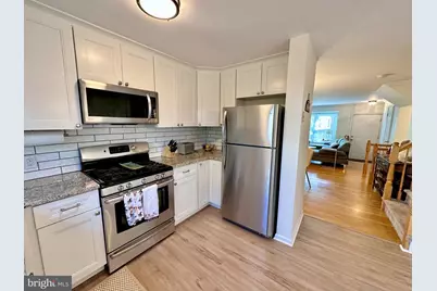 3006 Heritage Springs Court, Alexandria, VA 22306 - Photo 11