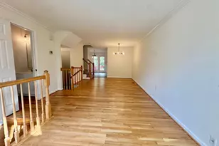 3006 Heritage Springs Ct, Alexandria, VA 22306 - Photo 3