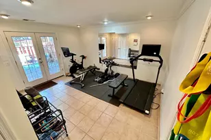 3006 Heritage Springs Ct, Alexandria, VA 22306 - Photo 15