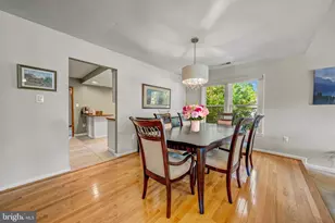 1634 Nathan Ln, Herndon, VA 20170 - Photo 5